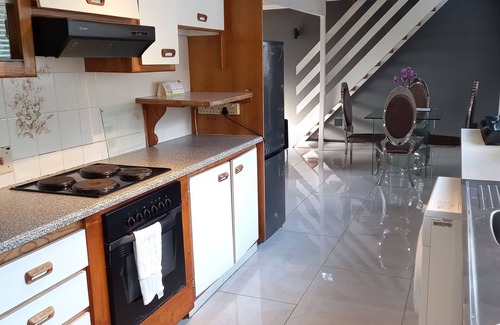 Waterfall Casa | Crest Farm - Self-catering 2-bedroom, Wi-fi, Views, Swiming Pool