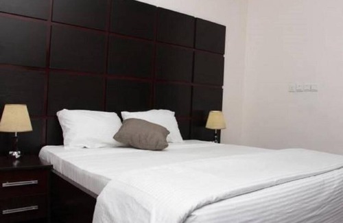 Jos Hotel | Crest Hotel