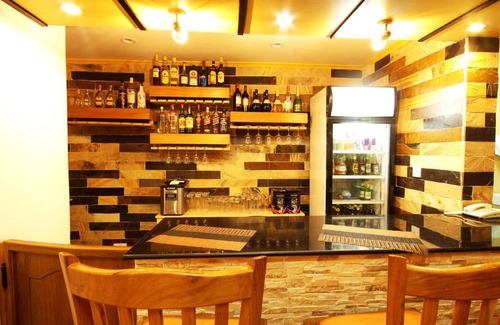 Arusha Cabina | Crest Safari Lodge Bed and Breakfast