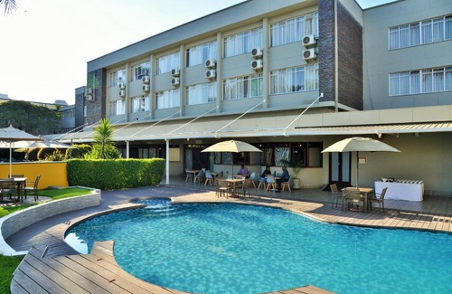 Harare Hotel | Cresta Oasis Hotel