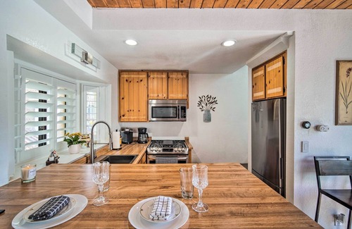 Crestline Cabina | Crestline Cabin w/ Deck: 1 Mi to Lake Gregory