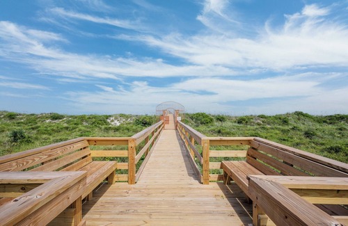 Butler Beach Condominio | Creston House