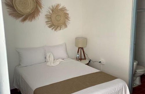 Zona Dorada Hotel | Creta Hotel & Suites