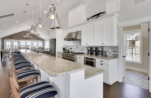 Pine Island Casa | Crew Quarters -- 16BR Oceanfront with Elevator, Pool and More!
