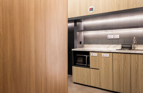 Kuningan Hotel | CRiB by Bobobox, Kuningan, Jakarta