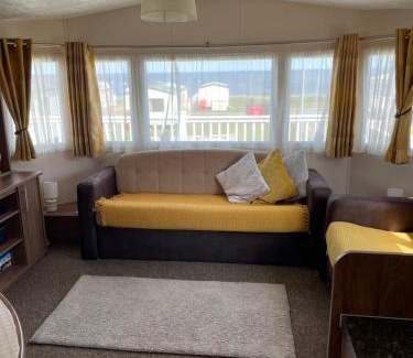 Crimdon Casa | Crimdon dene bay view holiday home NO SMOKING NO PETS