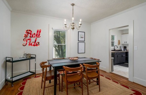 Northport Casa | Crimson Tide Cottage- 2 King Beds- 2.5 miles to UA