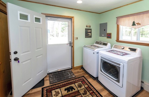 Crivitz Cabaña | Crivitz zona Cottage en Pristine Arenisca Flowage del río Peshtigo