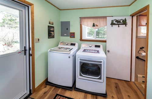 Crivitz Cabaña | Crivitz zona Cottage en Pristine Arenisca Flowage del río Peshtigo