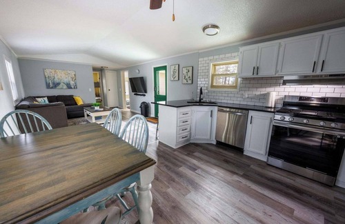 Crivitz Apartamento | Crivitz Lake House Experience
