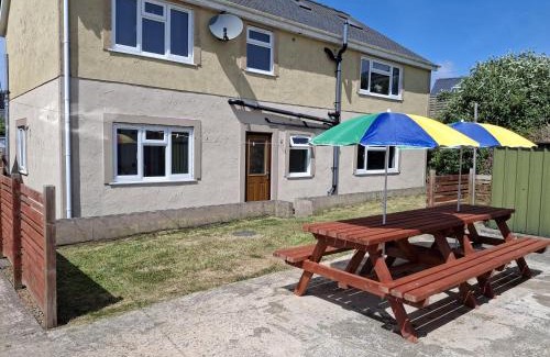 Garn Fadryn Casa | Criw Newydd