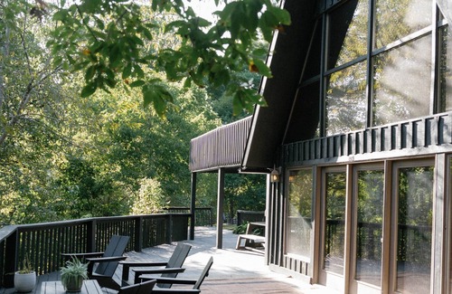 Logan Chalet De Esquí | 5 A-Frame con alojamiento para hasta 20 invitados