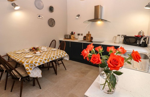 Long Marton Cabaña | CROFT COTTAGE, family friendly in Appleby-In-Westmorland