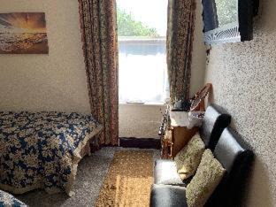 Dingwall Casa | Cromarty View Guest House Accommodations & B&B
