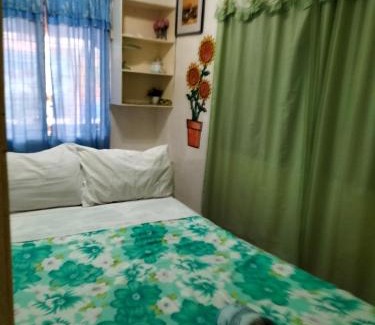 Oslob Cama Y Desayuno | Cronin Residence Resort
