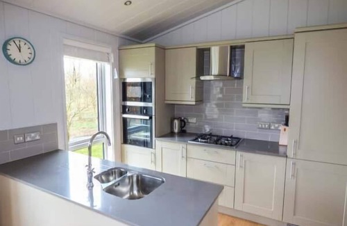 Allithwaite Cabaña | Crook Lodge, ALLITHWAITE