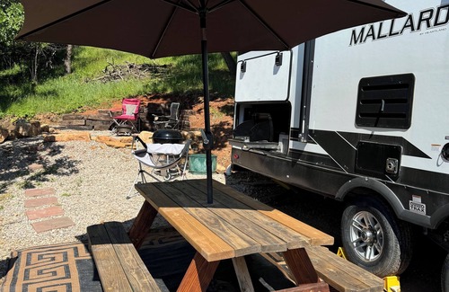 Deadwood Casa | Crook Mountain View rental