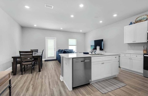 Gulf Breeze Casa | Cross Breeze-Gulf Brz-Nav, Beaches, Zoo, Boat Ramp