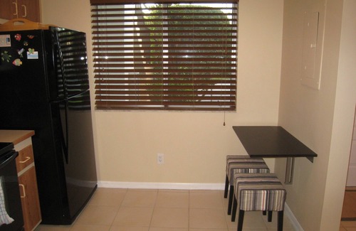 Biggar Condominio | Cross Creek C. C Condo. 2BR / 2BA Planta Baja.