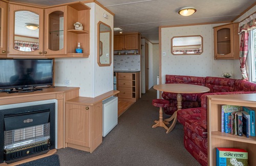 Penrith Cabina | Cross Fell - Stunning views and an outdoor bath tub on the decking!