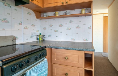 Penrith Cabina | Cross Fell - Stunning views and an outdoor bath tub on the decking!