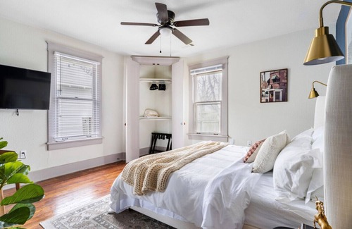 Crosstown Casa | Crosstown Gem in Midtown Memphis