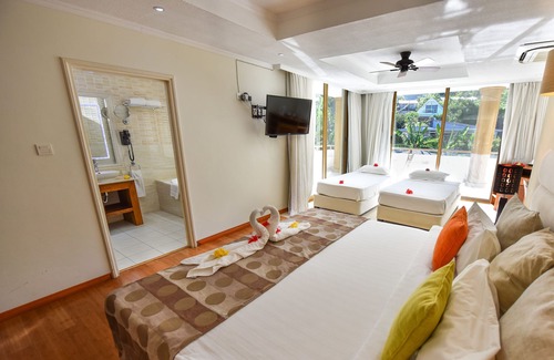 Pointe Au Sel Hotel | Crown Beach Hotel
