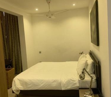 Kirula Apartamento | Crown
