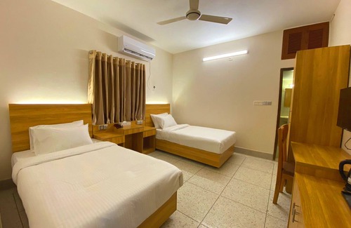 Uttara Hotel | Crown Palace Residence