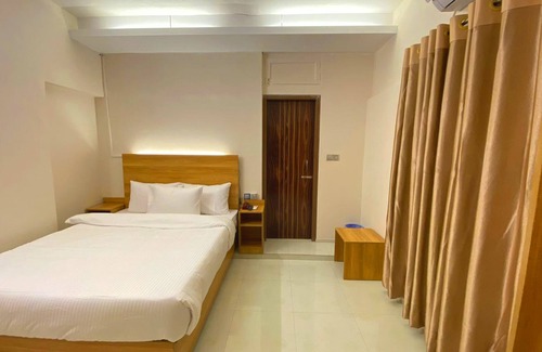 Uttara Hotel | Crown Palace Residence
