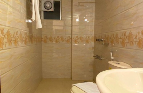 Uttara Hotel | Crown Palace Residence