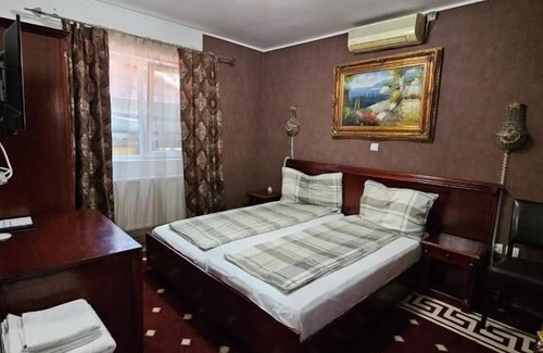 Alba Iulia Casa | Crown Royal Pensiune