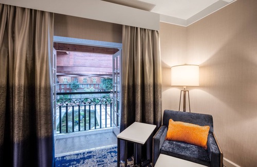 Newtonville Hotel | Crowne Plaza Albany - The Desmond Hotel by IHG