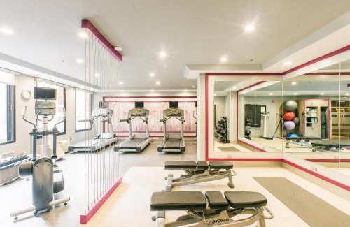 Downtown Harrisburg Hotel | Crowne Plaza Hotel Harrisburg-Hershey by IHG