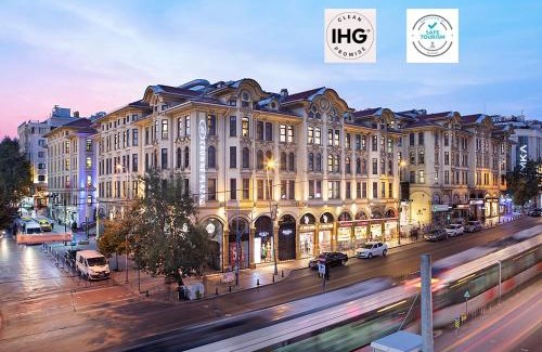 Beyazit Hotel | Crowne Plaza Istanbul - Old City by IHG