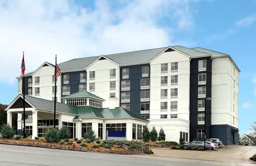 Nashville Hotel | Crowne Plaza Nashville Airport by IHG