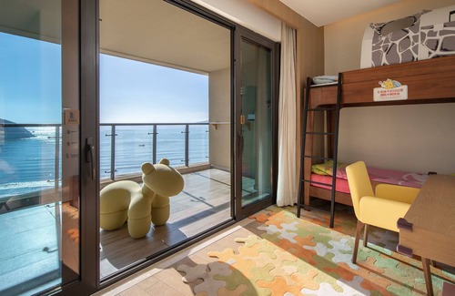 Haishu Hotel | Crowne Plaza Ningbo Xiangshan Sea View by IHG