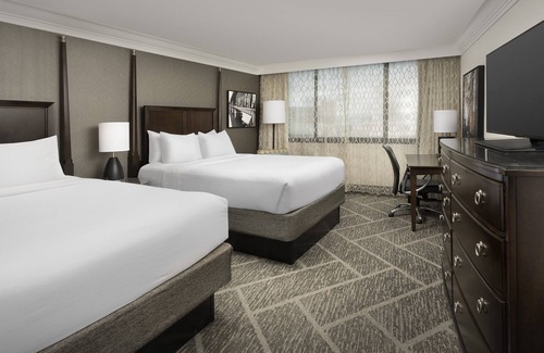 Lloyd District Hotel | Crowne Plaza Portland Downtown Convention Center by IHG