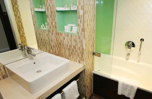 Winnersh Hotel | Crowne Plaza Reading