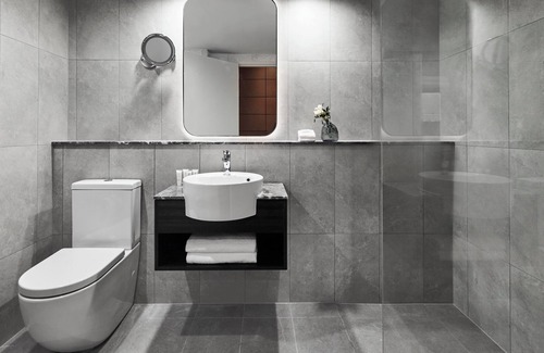 Mascot Hotel | Crowne Plaza Sydney Airport by IHG