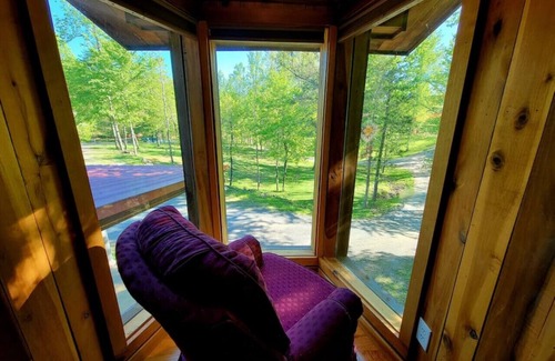 Stanardsville Casa | Crows Nest at White Lotus Eco Spa Retreat