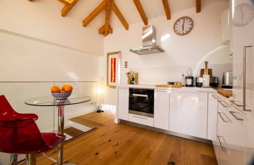 Se Casa | Crows Nest - Tranquility in Historic Faro