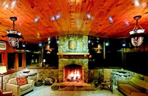 Stanardsville Casa | Crows Nest