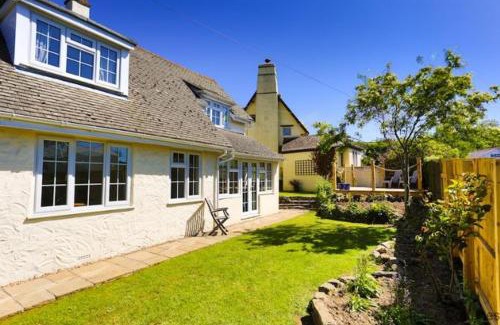 Croyde Casa | CROYDE HALLGREIN 4 Bedrooms