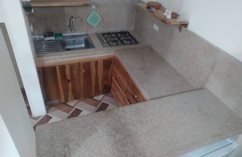 Crucita Apartamento | Acogedor apartamento amoblado (150m. de la playa)