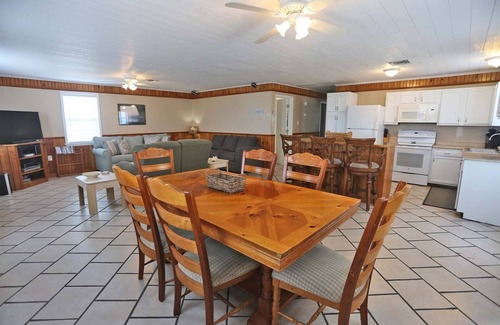 Golden Meadow Casa | Crusty Crab - Boat Access - Island Realty
