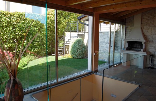 Pulciano Casa | Cryss View - Lujoso apartamento con vista al lago