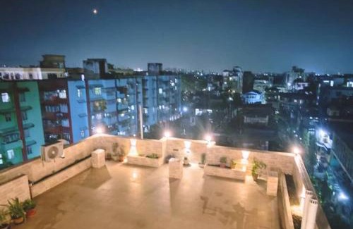 Beltola Apartamento | Crystal Abode- Studio Apartment with Terrace