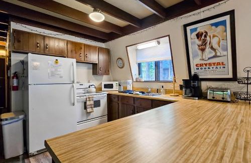Thompsonville Casa | Crystal Chalet