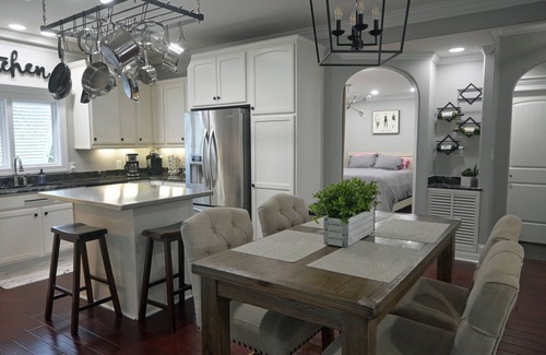 Emerald Isle Casa | Crystal Conch sleeps 16, private home close to beach access